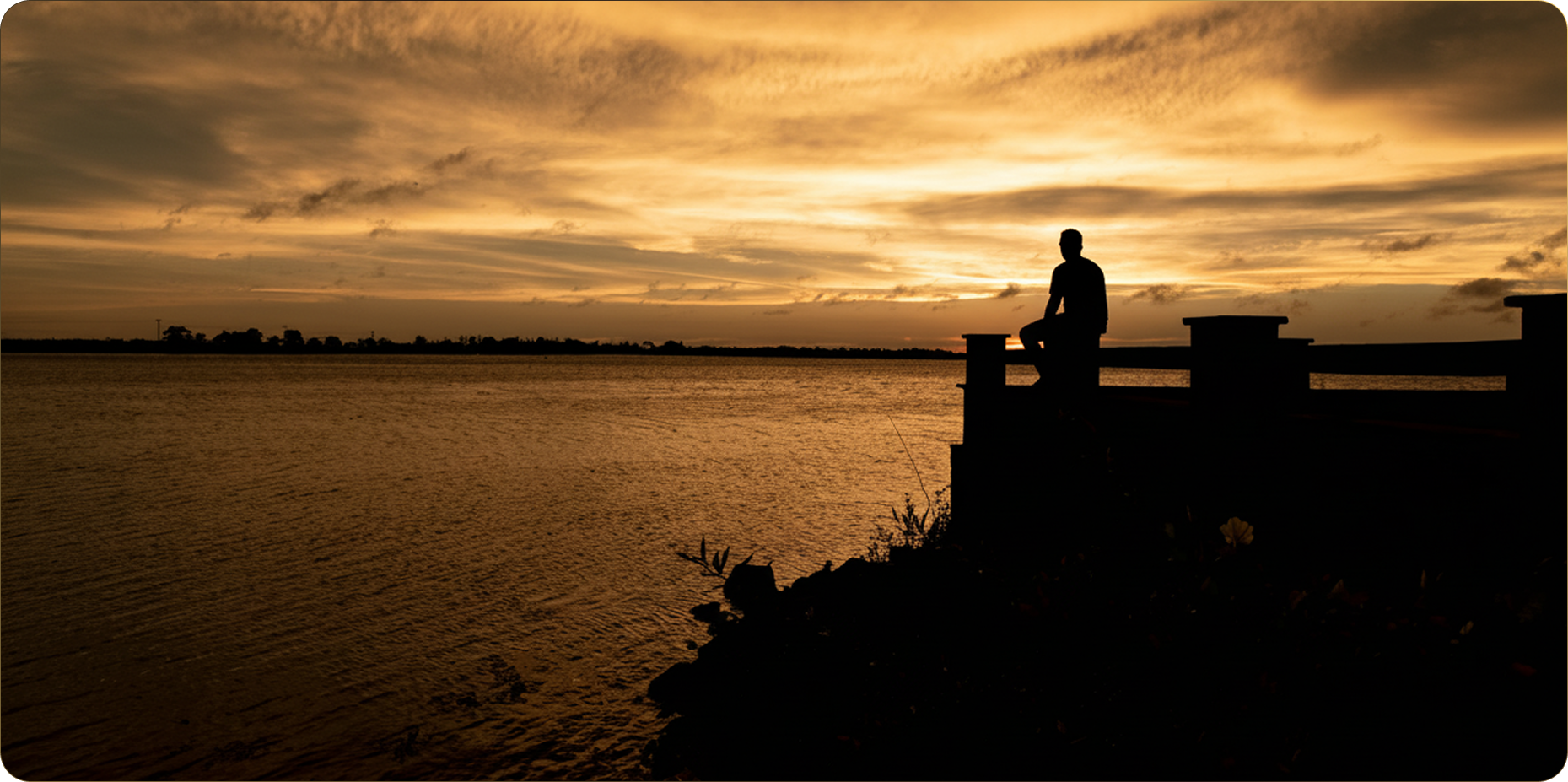 Justice and the Fight to Stand Tall in “Waco”